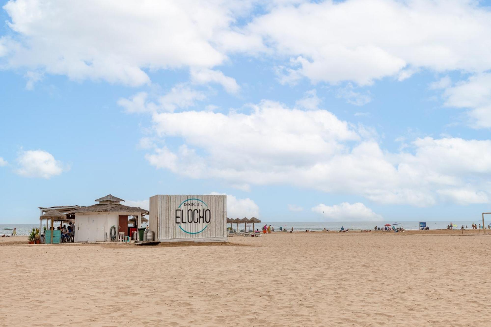 Beach 75 Metres Away Playa A 75 Metros Valencia Exterior foto